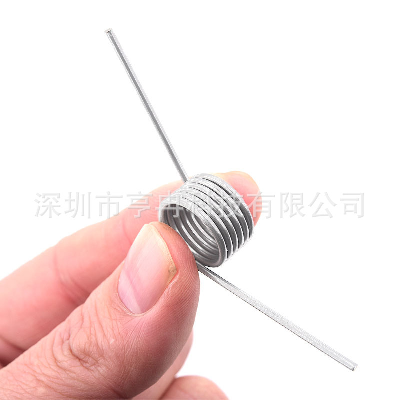 304 stainless steel torsion spring wire diameter 0.7, outer diameter 4.5-5.0 right-rotating torsion spring, torque torsion spring 60°-180° Application Scenario