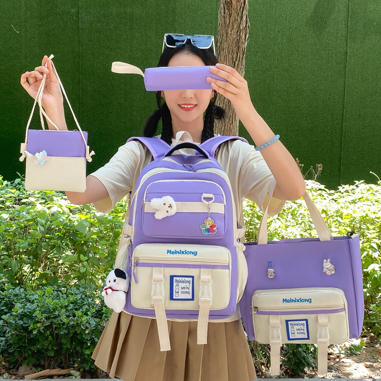 New high-appearance-level, color-blocking and cute student backpack, portable book bag, document bag and training backpack details Picture