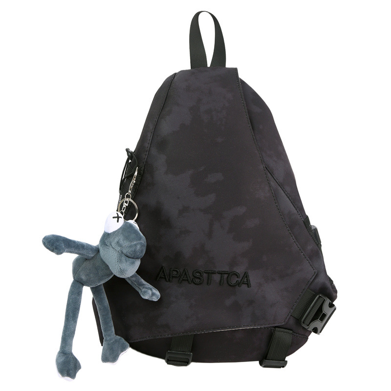 New trendy and cool color-blocking outdoor sports cycling and mountaineering bags for couples, multi-purpose and versatile crossbody bags and backpacks Item Picture