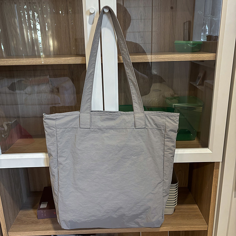 Korean InS-style laid-back red tote bag, large-capacity single-shoulder bag, seaside vacation, high appearance level, girlish heart crossbody bag Specification drawing