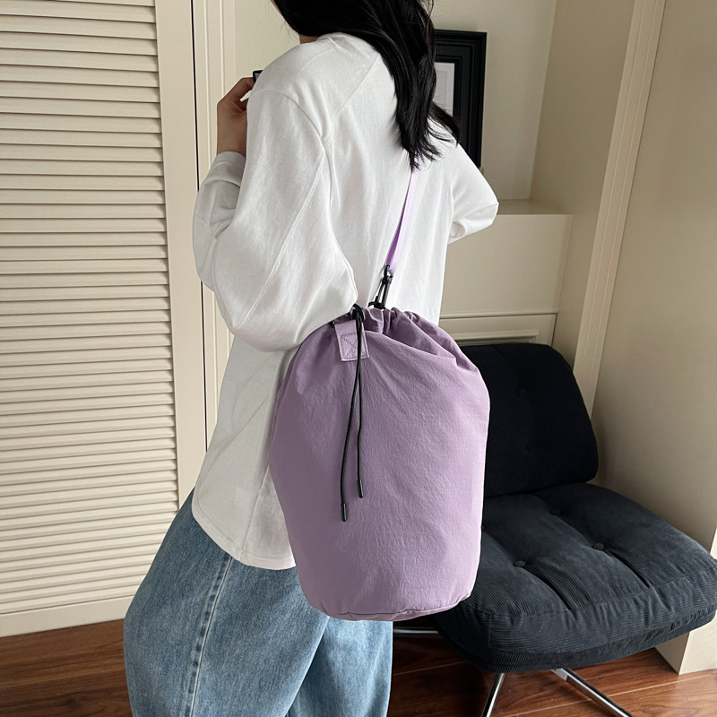 The new forest-themed ins high-look, fresh candy-colored backpack is a multi-purpose, casual, simple and lightweight crossbody bag for women full figure