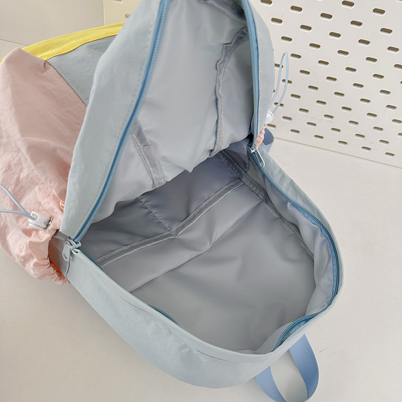 Japanese-style Instagram cute and soft girl ice cream color-blocking washable soft fabric travel backpack, sweet school style class backpack Application Scenario
