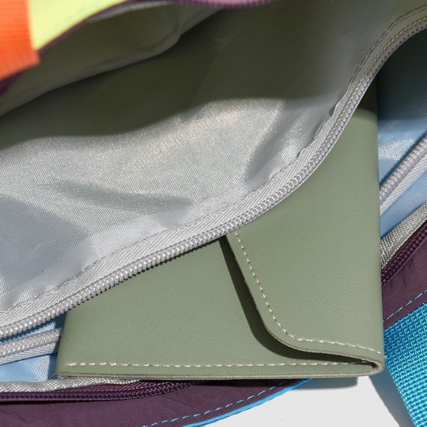 A new high-appeal, fresh and color-blocking backpack from Forest-themed ins, a multi-purpose, lightweight backpack for women's hiking and travel Application Scenario