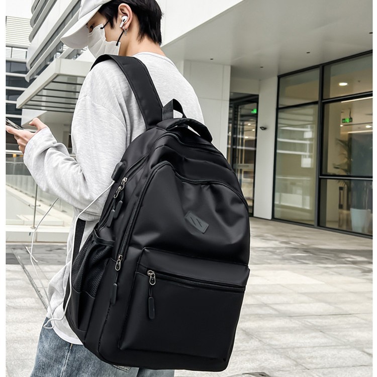 Cross-border backpacks for men, middle and high school students, large-capacity travel bags, casual backpacks, wholesale for foreign trade Application Scenario