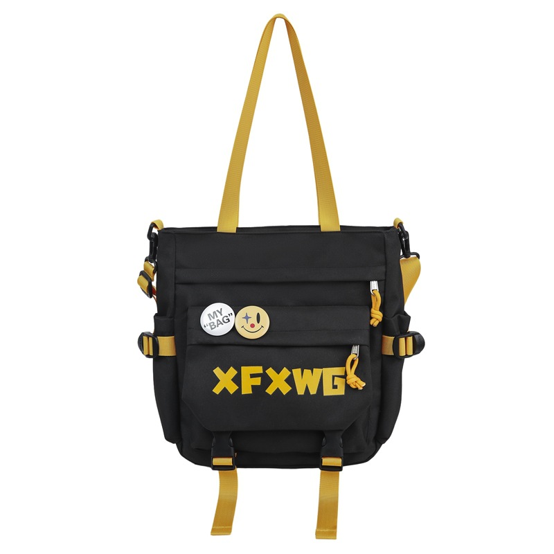 A new Japanese-style ins high-appearance-level Harajuku fresh and sweet letter crossbody bag, a casual, simple and lightweight after-school crossbody bag Item Picture