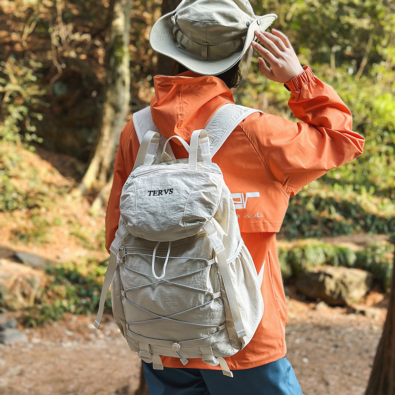 Travel lightweight outdoor hiking bag, large-capacity cycling backpack, hiking sports backpack, student personalized schoolbag details Picture