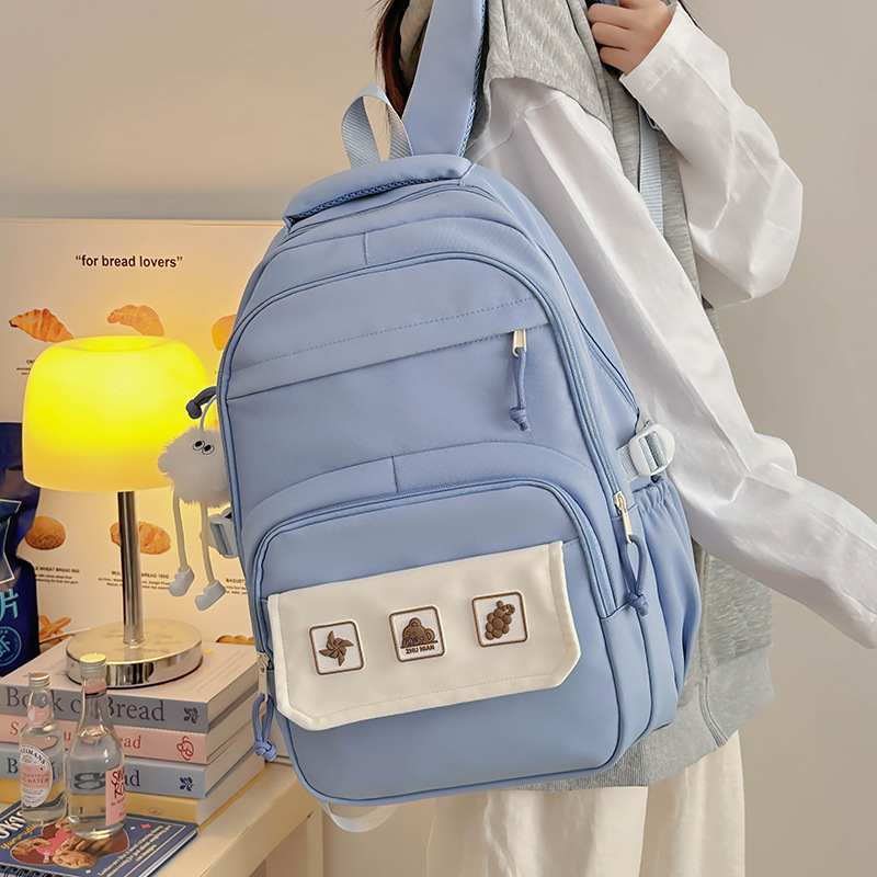 College-style junior high school student schoolbag, Japanese-style cute and fresh large-capacity backpack, high school student high appearance level backpack details Picture