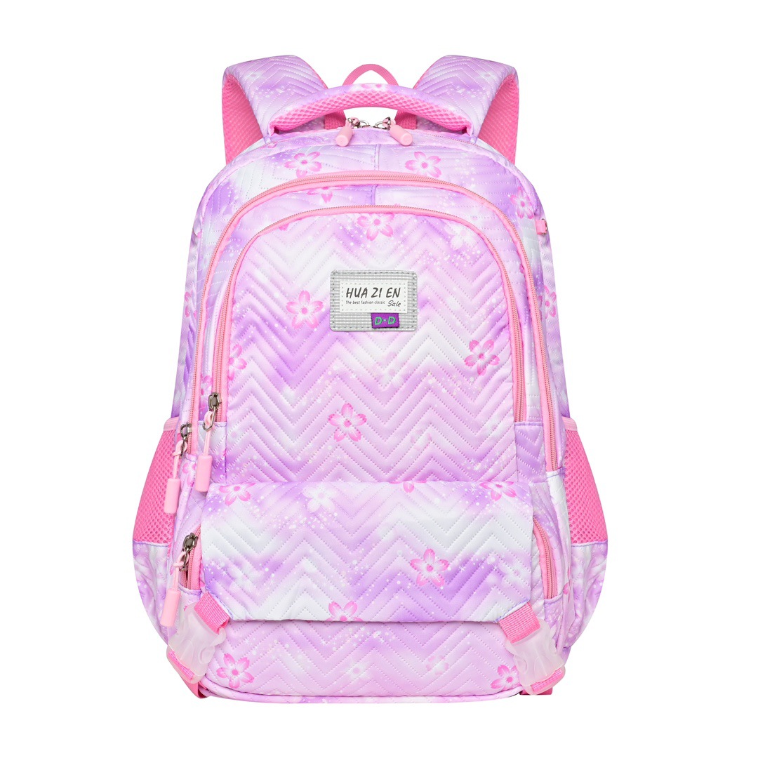 This large-capacity gradient backpack for girls in primary and secondary schools is super lightweight and protects the spine. It's a cute children's bag Application Scenario