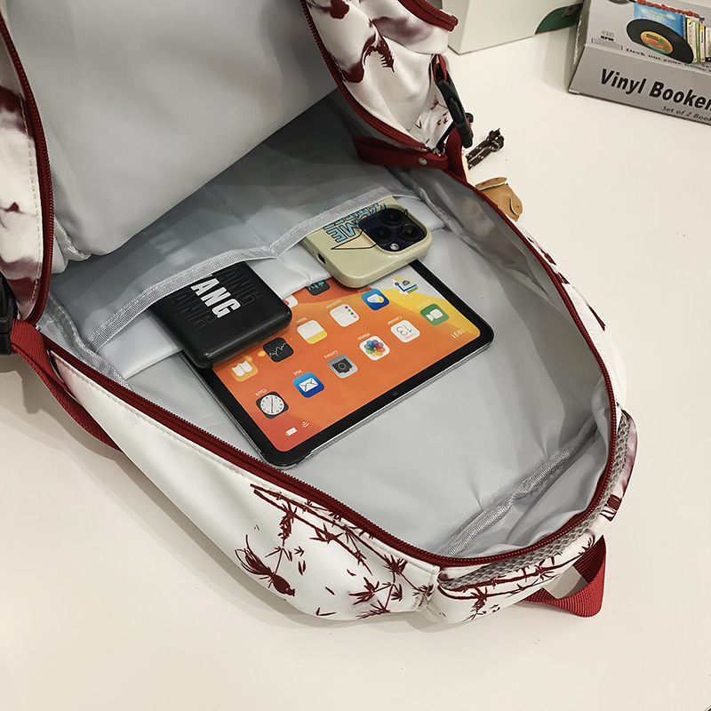 New Chinese-style schoolbag, large-capacity backpack for girls, light and casual backpack for junior and senior high school students, and versatile backpack for couples Application Scenario