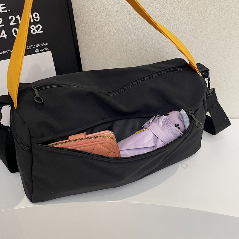 Men's travel bag, a lightweight hand-held luggage bag with a high-end feel. Women's large-capacity water-resistant sports single-shoulder bag Specification drawing