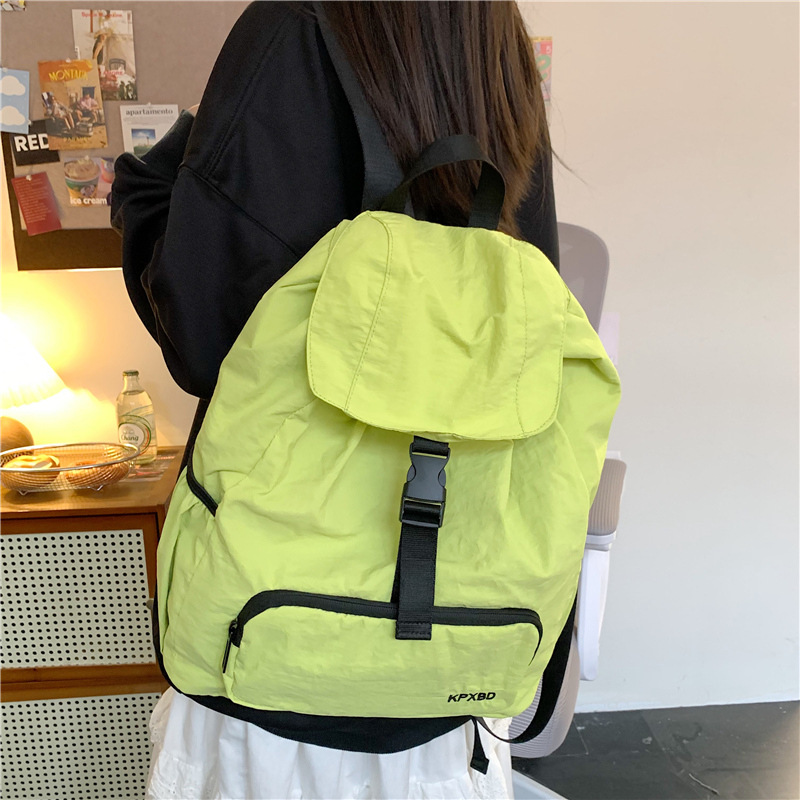 A new high-appearance-level forest-themed ins fresh and sweet macaron-colored backpack for women, a lightweight and large-capacity travel backpack details Picture