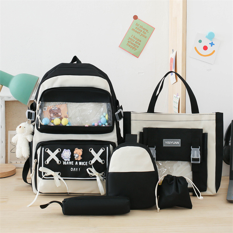 Wholesale of new large-capacity girls' schoolbags in Korean style, cute and versatile, color-blocked backpacks, and trendy color-blocking primary school backpacks Application Scenario