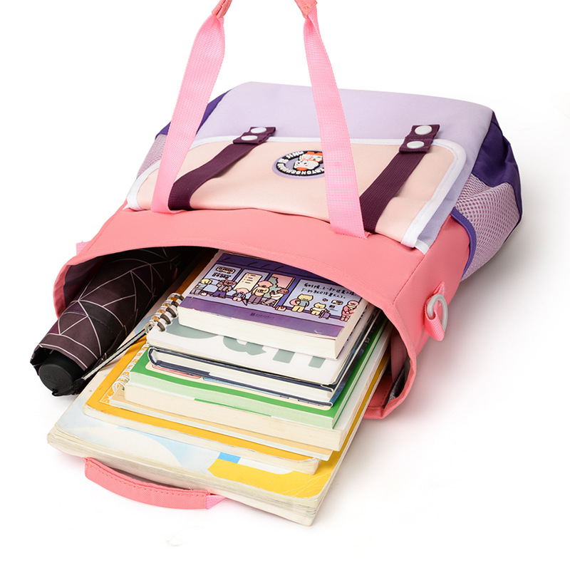British-style hand-held primary school tutorial bags, crossbody bags, simple and lightweight book bags, tutorial bags, large-capacity homework bags Application Scenario