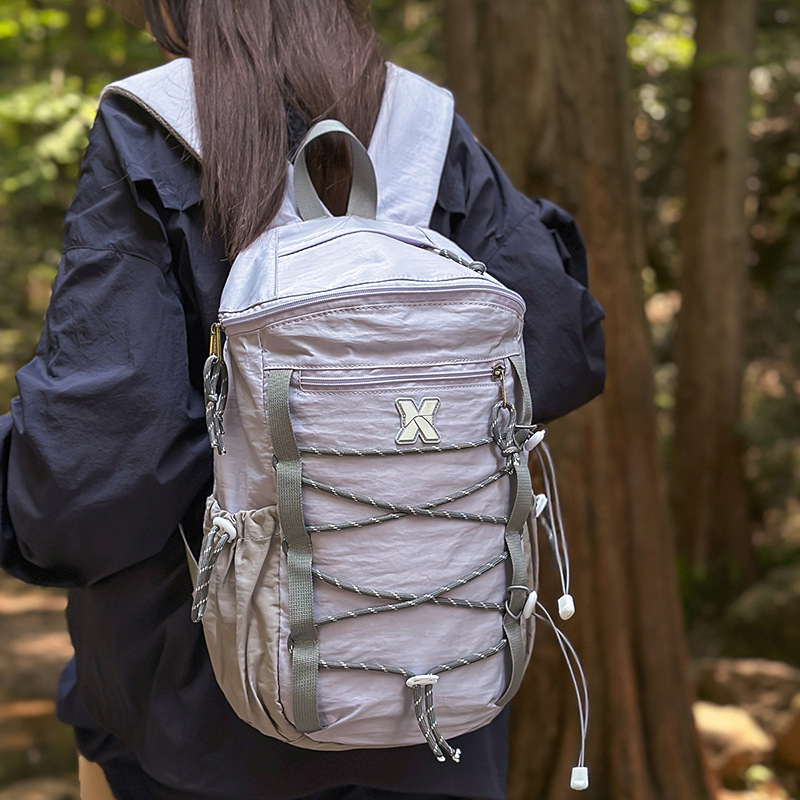 New mountain-style ins high-appearance-level, fresh and lightweight outdoor backpack, couple hiking and mountain climbing large-capacity backpack details Picture