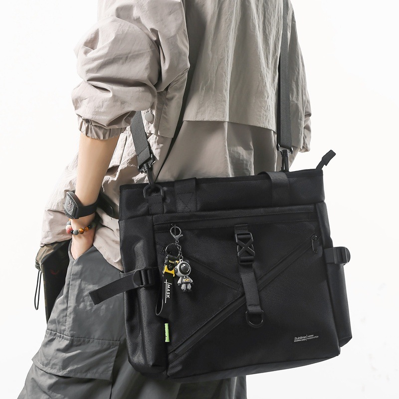 Trendy brand crossbody bag, men's niche design sense functional single-shoulder bag, large-capacity commuter tote bag, women's laptop bag full figure