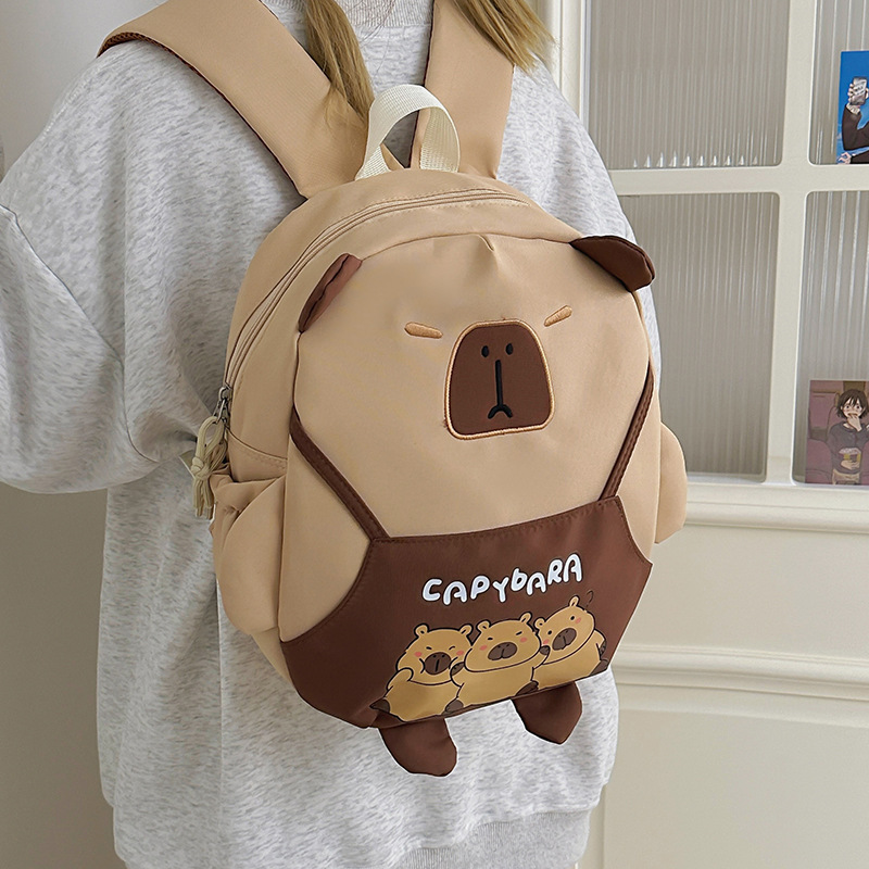 Capibara's quirky schoolbag, color-blocking cartoon, cute girl backpack, travel and outing single-shoulder bag full figure