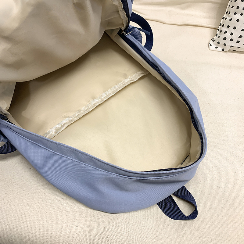 Cute little bear schoolbag for junior high school girls and college students, 2025 new style backpack, Instagram niche Korean style versatile backpack Application Scenario