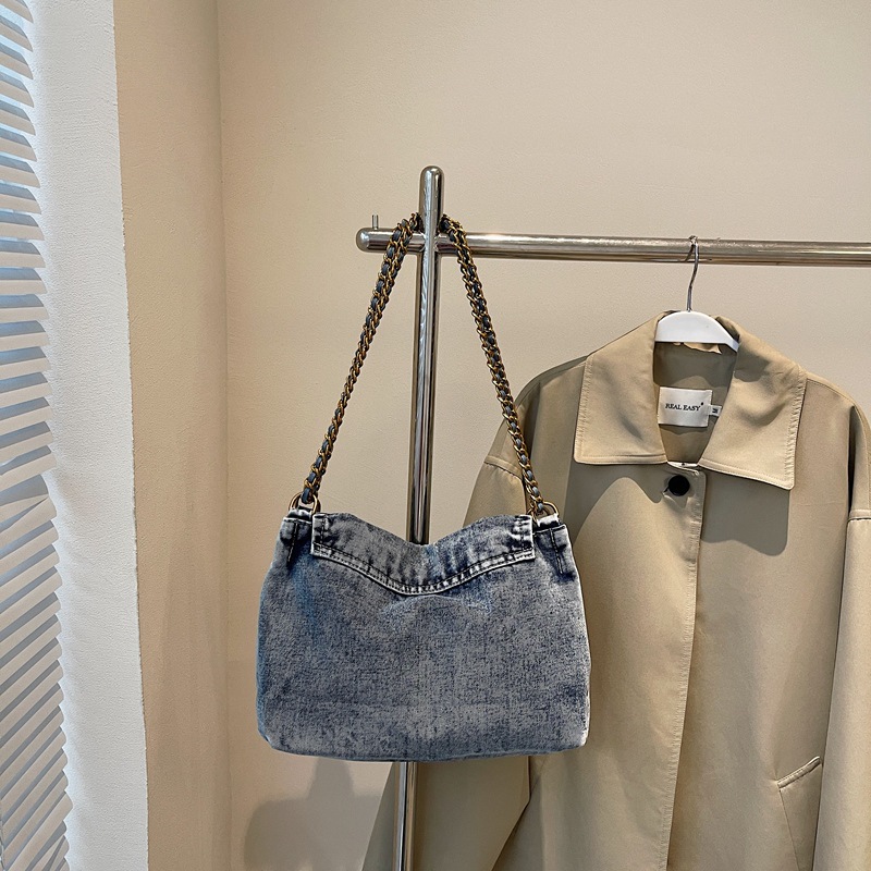 Fashionable large-capacity bag for women, 2025 summer new versatile chain shoulder bag, denim commuter tote bag Specification drawing
