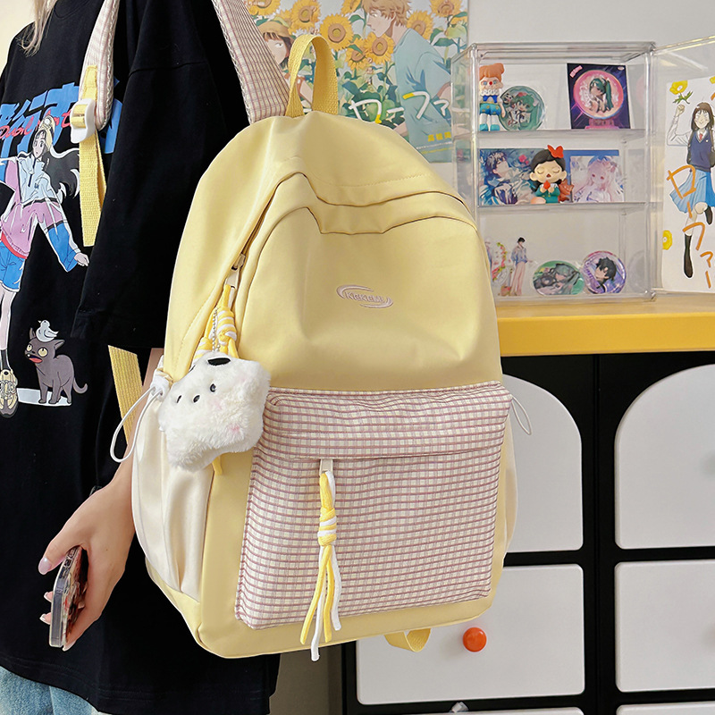 Japanese-style ins fresh and light checkered candy-colored schoolbag for girls, a versatile and large-capacity backpack for junior and senior high school students details Picture