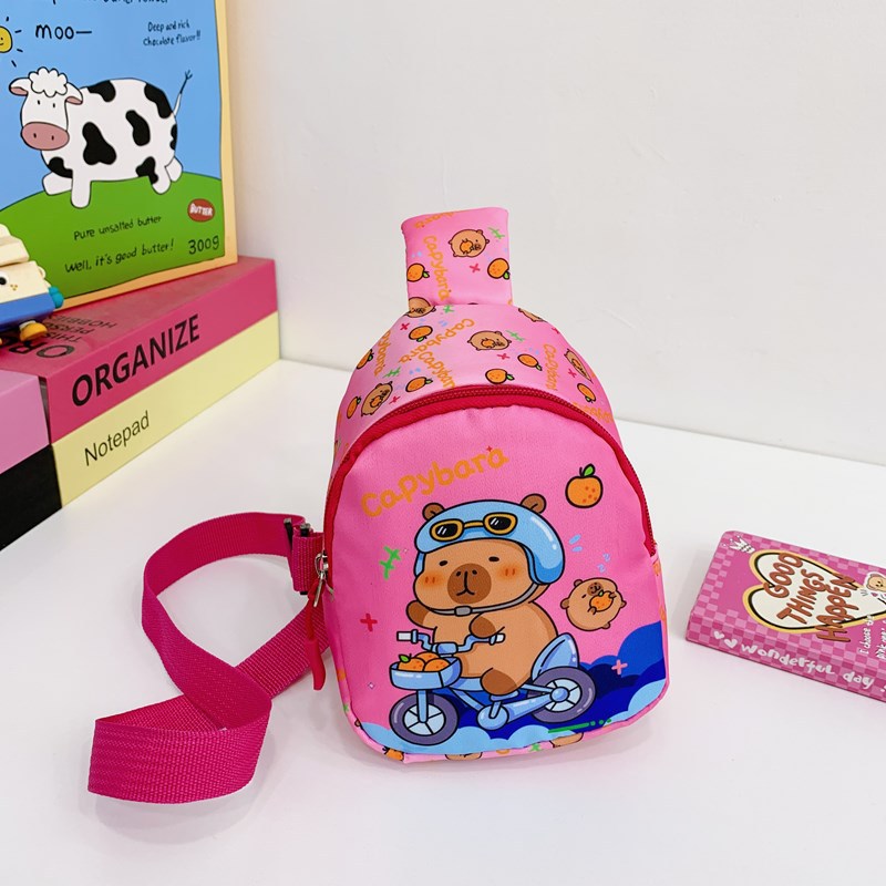 New children's bags: Japanese-style cartoon and anime boys' and girls' chest bags, cute Capibara printed children's crossbody bags details Picture