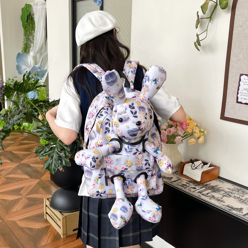 The popular 3D rabbit backpack for women in 2025 is a new, fashionable and highly popular travel lightweight backpack with a unique design sense details Picture