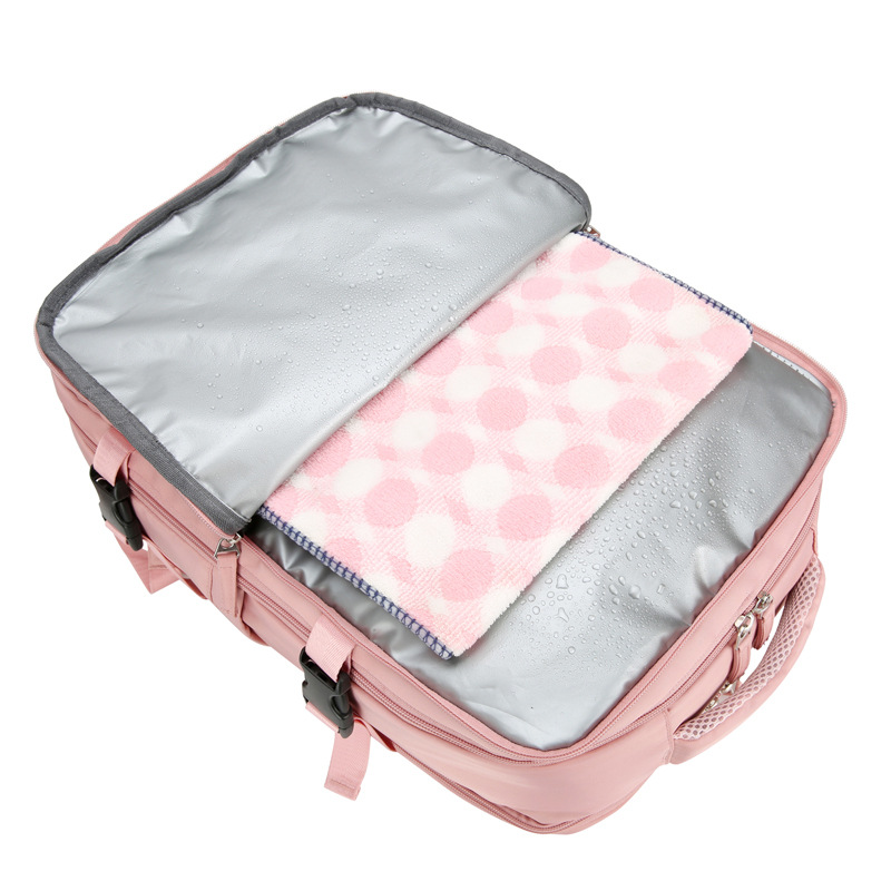 Large-capacity travel bag, multi-functional outdoor leisure travel backpack, independent shoe compartment, casual backpack for women Application Scenario