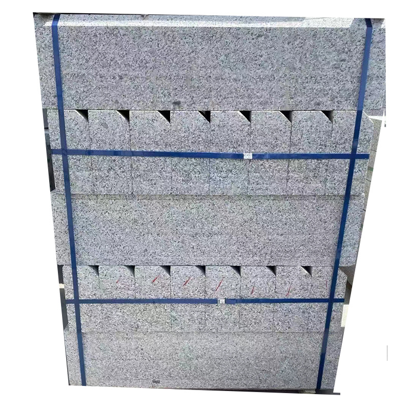 Granite curbstone, park roadside curb stone, curb stone, flat stone, five-flower stone curbstone, building paving stone Item Picture