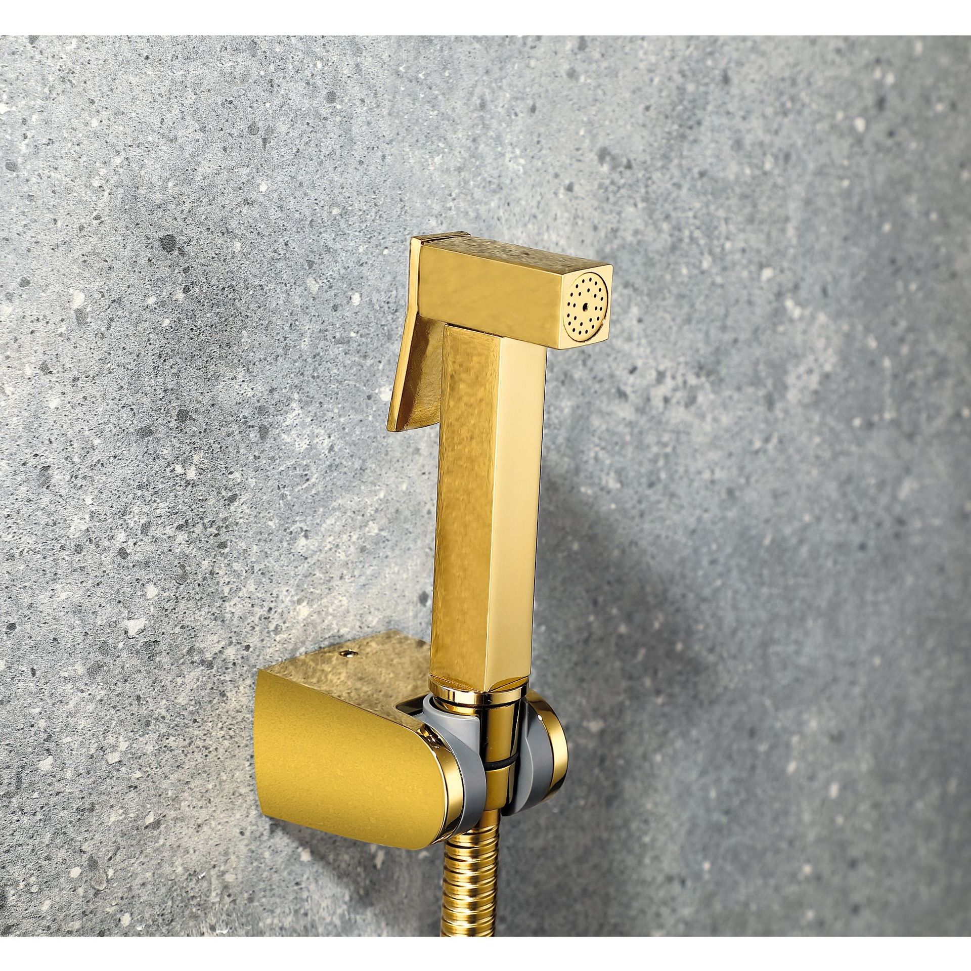 All-copper titanium gold gold spray gun, women's washbasin, toilet set, companion pressurized nozzle, Angle valve, spray gun three-piece set Specification drawing
