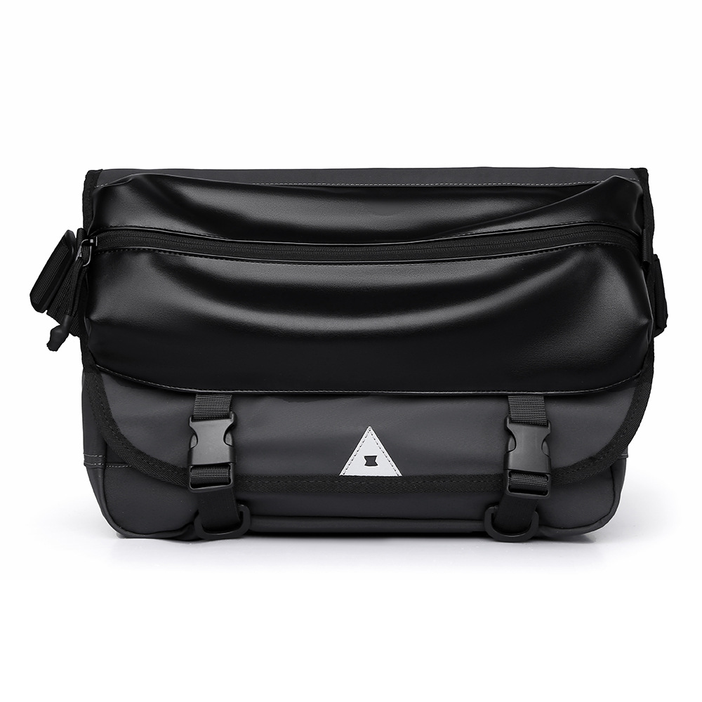 Cross-border men's crossbody bag, new functional style backpack, casual single-shoulder bag, messenger bag, business commuting water-resistant backpack Application Scenario