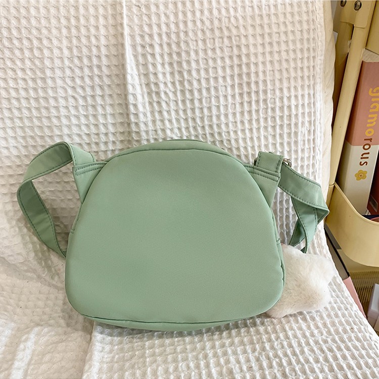 The new high-quality dopamine crossbody small bag is a portable bag for couples to go shopping. It comes in multiple colors and has a laid-back style, making it a versatile single-shoulder bag Specification drawing