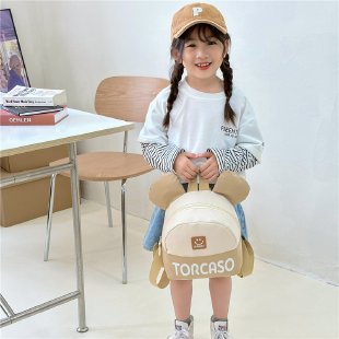 Cartoon bag, children's kindergarten mini schoolbag, cute children's baby, fashionable backpack Application Scenario