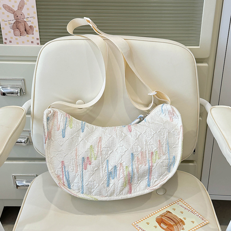 The new stylish and simple Japanese crossbody bag from ins is a versatile and niche single-shoulder bag for girls. It's cute and has a large capacity Specification drawing