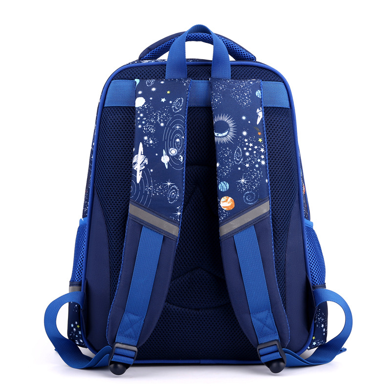 Kindergarten schoolbags for boys in large, medium and small classes, primary school students, dinosaurs, and lightweight crocodile cartoon children's bags for grades one, two and three Specification drawing