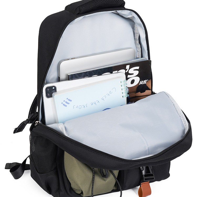 The new mountain-style workwear is trendy and cool. Cross-border backpacks for men are simple and sturdy, with multiple compartments and large capacity Application Scenario