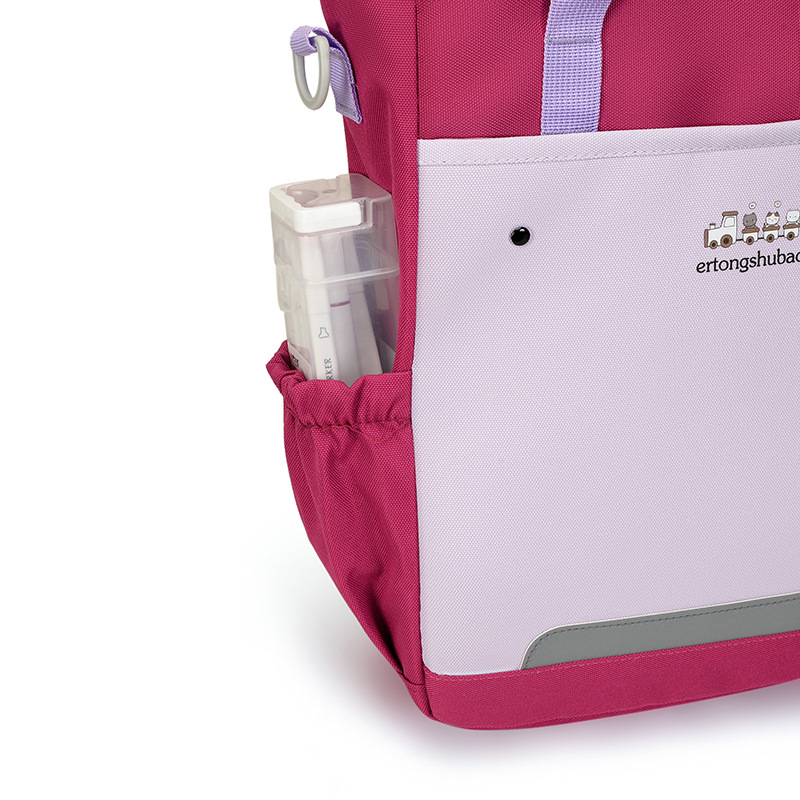 Large-capacity tutorial bags, boy primary school student handbags, interest class book bags, children's tutorial bags, color-blocking learning bags Application Scenario