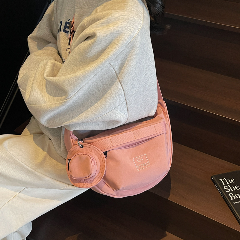 New fashionable single-shoulder women's bag, 2025 new casual and versatile commuting bag, simple crossbody bag for going out, dumpling bag Specification drawing