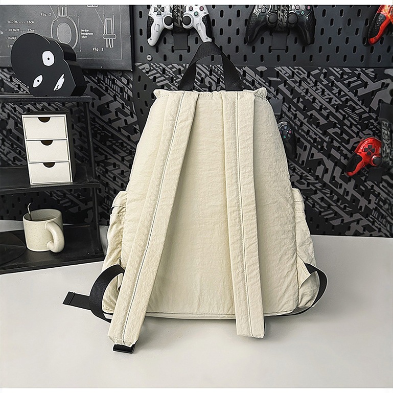 Pleated casual drawstring schoolbag for women, large-capacity commuting and travel backpack, lightweight, casual and versatile student schoolbag for men Specification drawing