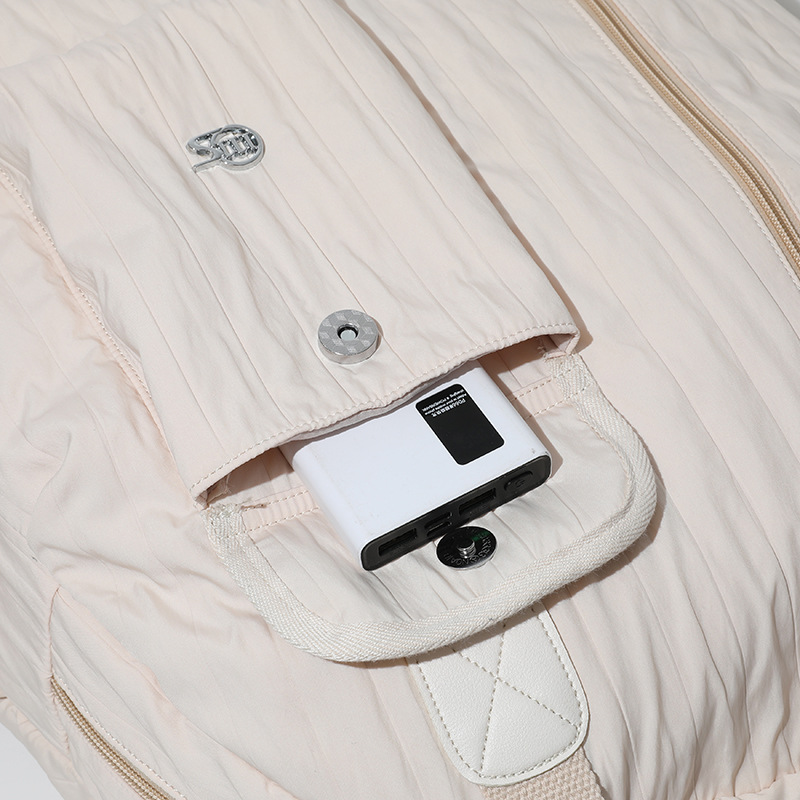 A new Korean-style Instagram backpack with a high aesthetic level, featuring a casual, simple and lightweight design for couples and a large capacity for travel Specification drawing