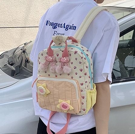 2024 New canvas strawberry-printed girls' schoolbag, dopamine color-blocking backpack, cute mini commuter bag full figure