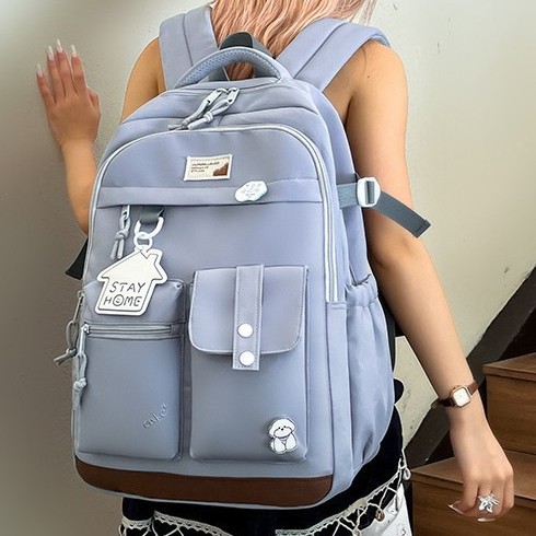 A new high-appearance-level Korean ins school style fresh and sweet backpack, a lightweight and large-capacity backpack for junior and senior high school students full figure