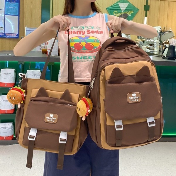 A two-piece set of backpacks for grades 4-6 in the style of Japanese ins Academy, a Korean version of a girl's cat-ear backpack full figure