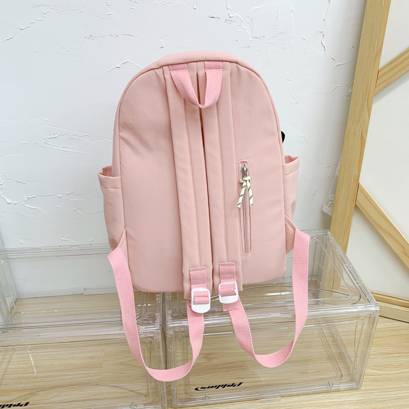 The new Japanese-style ins simple and casual small schoolbag is a lightweight backpack for high school girls with a college-style appearance Specification drawing