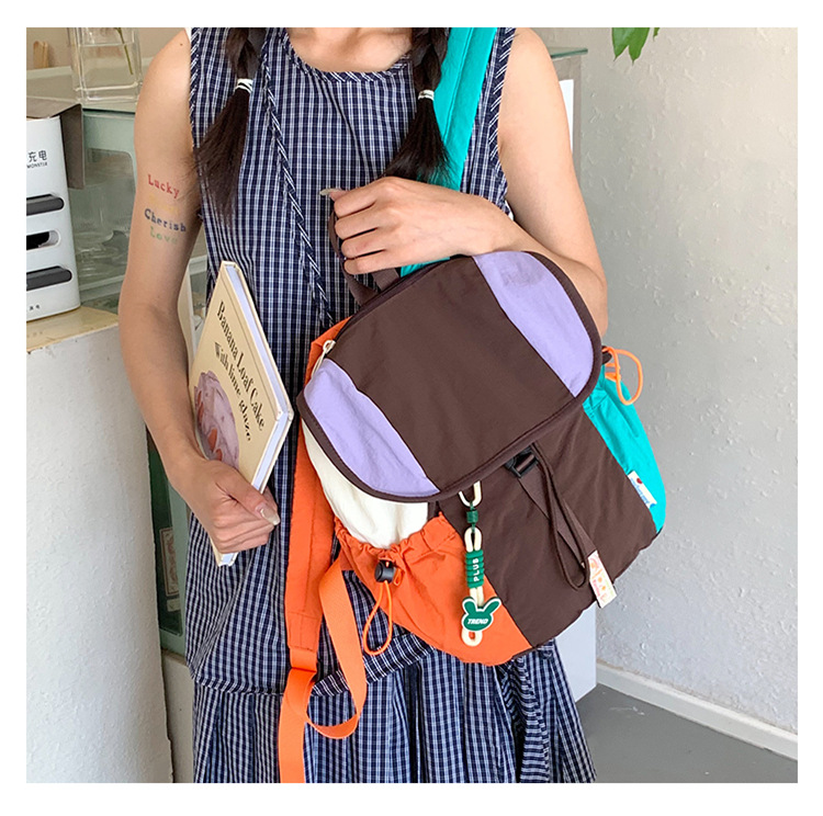 New outdoor leisure sports backpack, high appearance level travel backpack, primary school bag, lightweight hiking bag details Picture