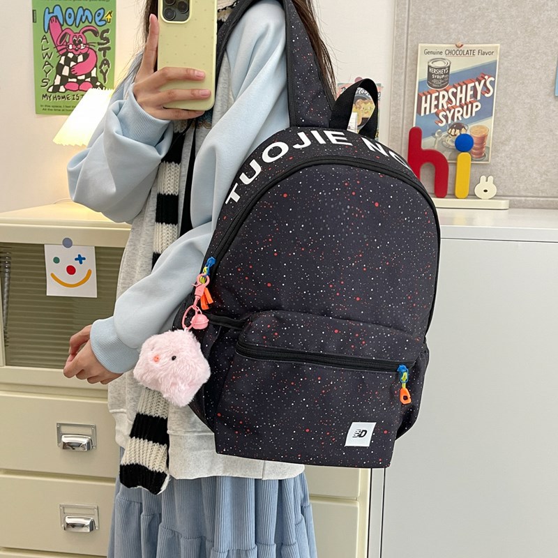 New travel Full Sky star backpacks for men and women, large-capacity student schoolbags, new versatile computer bags and backpacks for campus full figure