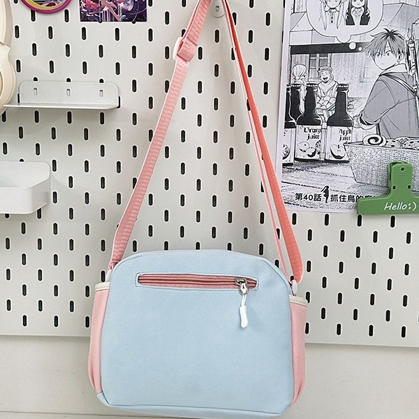 A new Japanese style bag with a high level of appearance, fresh, sweet and cute 2D style, a light crossbody bag for junior and senior high school students Specification drawing