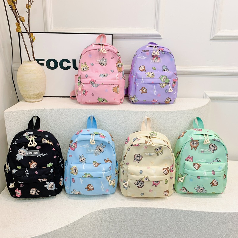 New cartoon and anime backpacks for children, schoolbags, large-capacity backpacks for primary school students, and cute bags for junior high school students and girls full figure