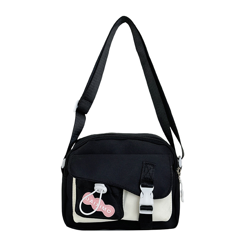 A new high-appeartion-level, fresh and sweet, color-blocking and patchwork bag from Japanese Instagram, a lightweight crossbody bag for girls Item Picture
