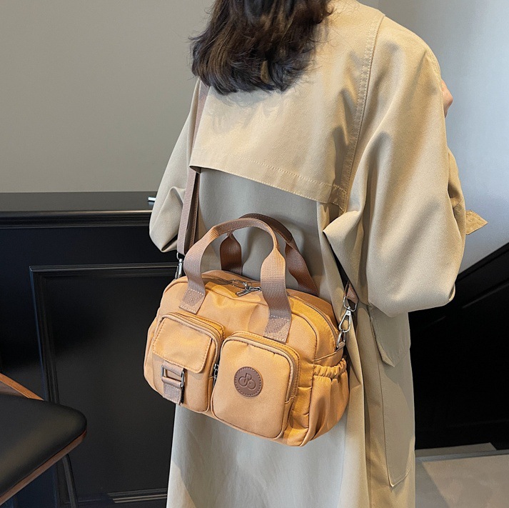 Casual Tote bag for women, large capacity 2024 new hand-held canvas bag, high-end daily commuting, single-shoulder crossbody bag full figure