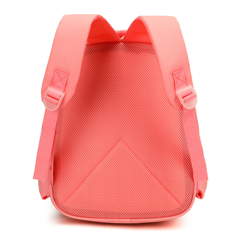 A new cute cartoon small schoolbag for girls in grades 1-6, featuring a color-matched lightweight commuting backpack with a large capacity Specification drawing