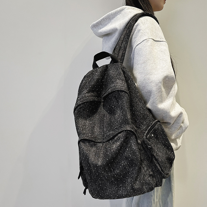 Denim shiny design schoolbag, laid-back style for girls, large-capacity backpack, lightweight Korean-style travel backpack details Picture